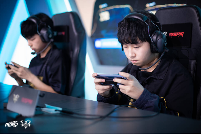 1xBit体育网站-关于鏖战五局，冰川之巅终于稳扎稳打拿下比赛，网友热议不断的信息