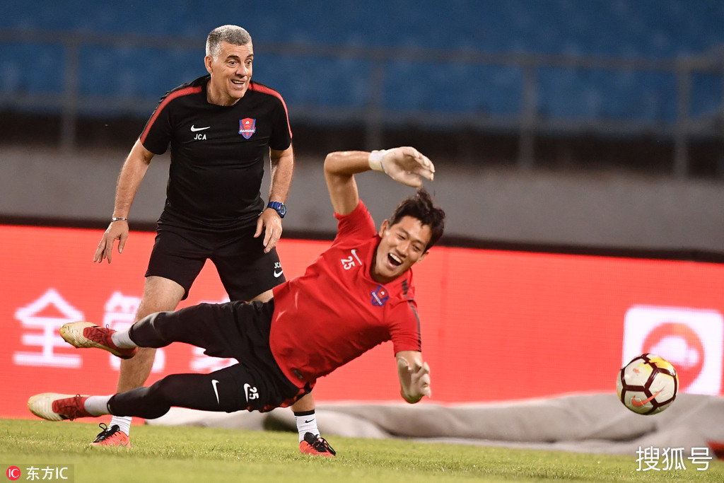 重庆斯威球员全力备战国际对手,冲刺胜利的简单介绍 重庆斯威球员全力备战国际对手,冲刺胜利的简单介绍