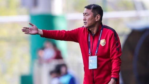 亚眠惊艳表现，引发新一轮球迷热议！