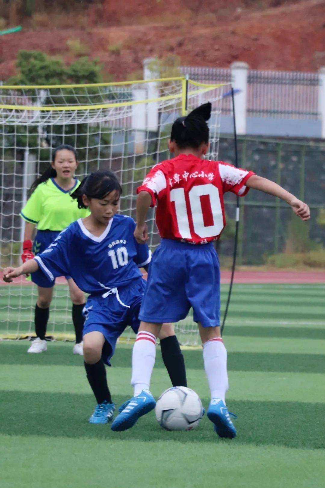 比赛中出现的精妙配合赢得掌声 比赛中出现的精妙配合赢得掌声