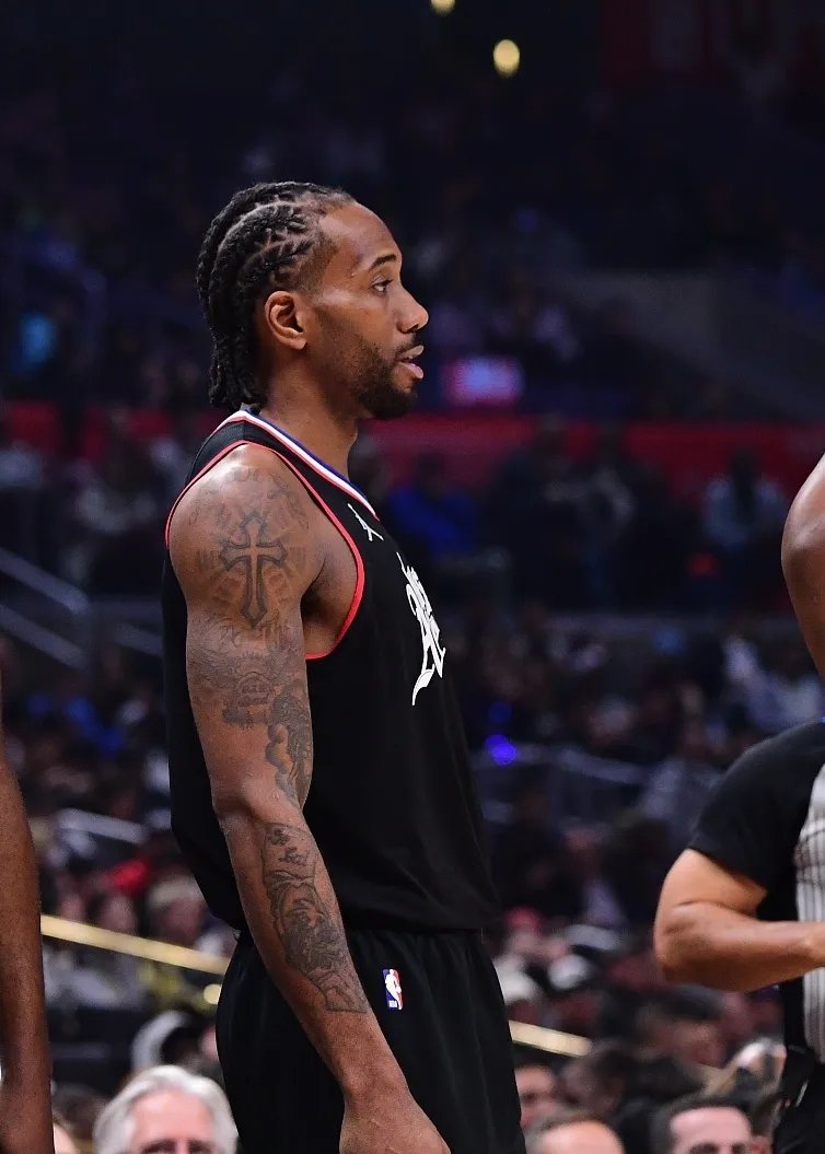 猛龙核心莱昂纳德选择离队自由市场的简单介绍