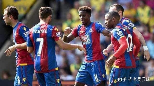 包含爱尔兰豪强访问水晶宫,两队实力相近的词条 包含爱尔兰豪强访问水晶宫,两队实力相近的词条