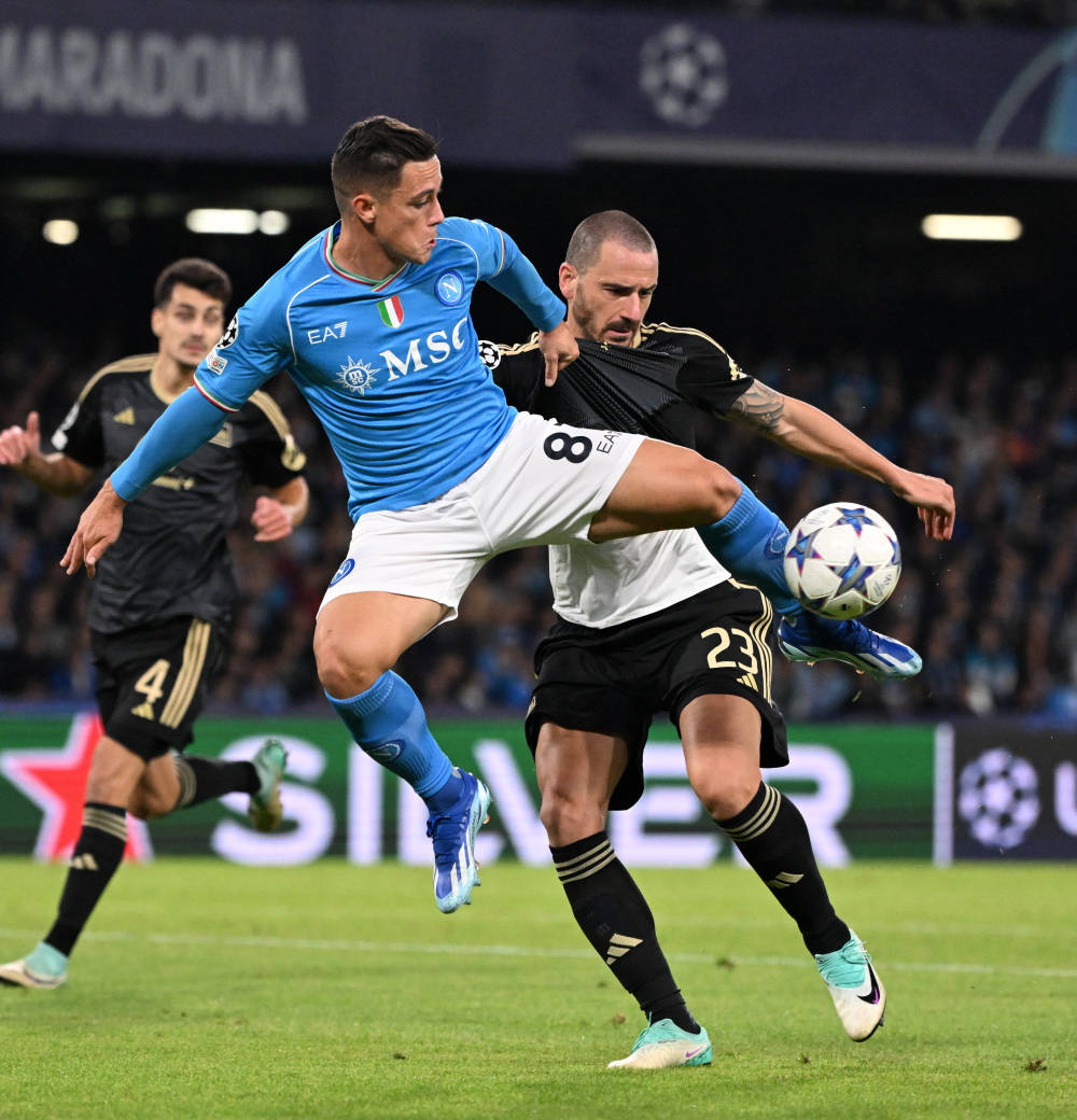 那不勒斯惨败客场，冠军希望渐行渐远的简单介绍