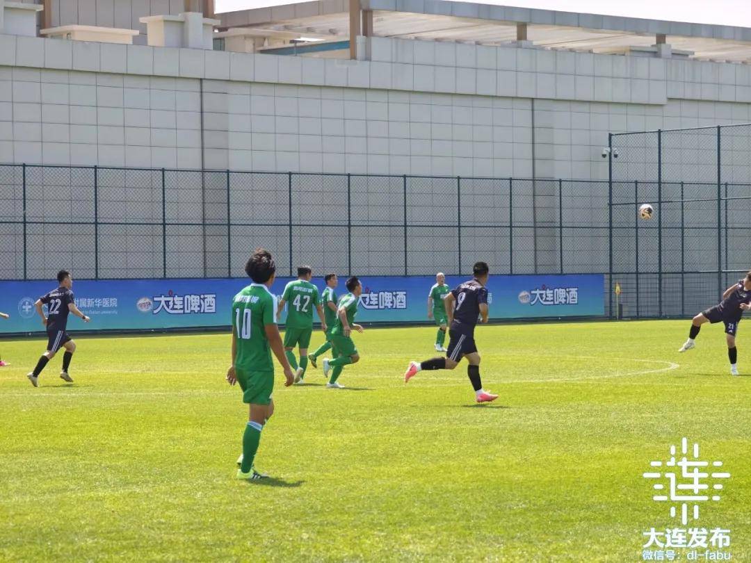 关于中国足球联赛球队表现果断，赛事结果扑朔迷离的信息