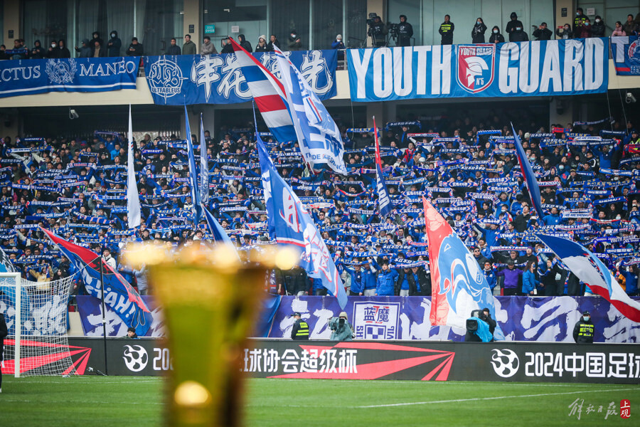 多场足球比赛将拉开帷幕,吸引万千观众 多场足球比赛将拉开帷幕,吸引万千观众