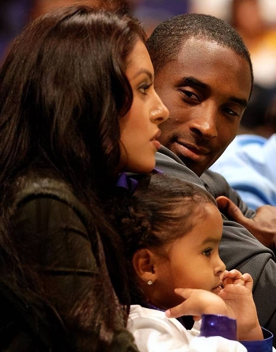 科比透露曾与湖人队合作欲打破纪录，8岁女儿或将继承遗志