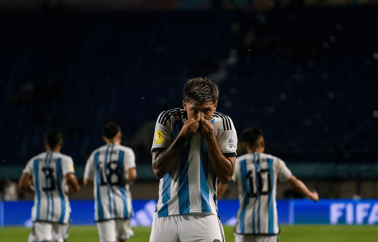 1xBit体育课程-阿根廷主力伤势不轻，欧国联出战悬念缠绕